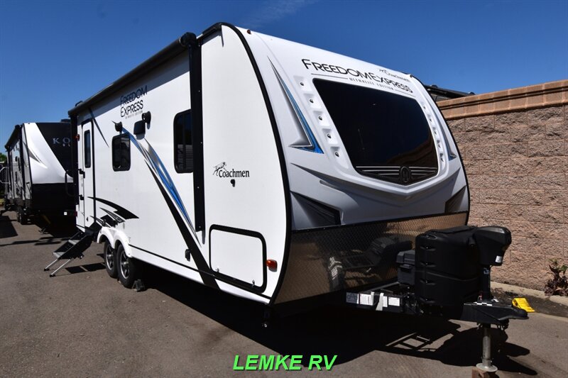 2020 Coachmen Freedom Express 204RD   - Photo 1 - Rocklin, CA 95677