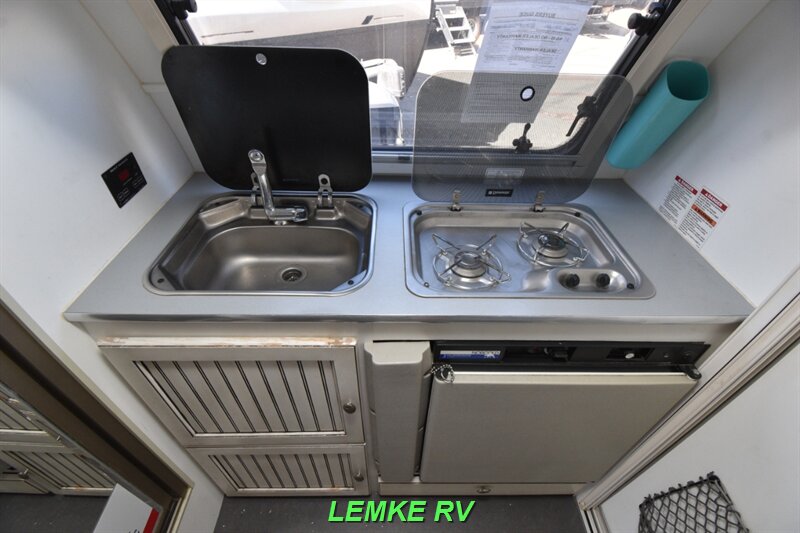 2017 NuCamp T@B 320   - Photo 14 - Rocklin, CA 95677