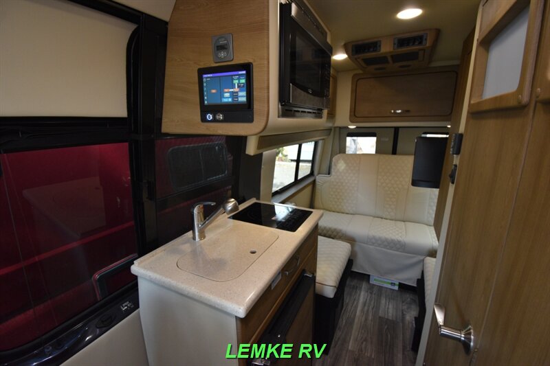 2023 Midwest Automotive Passage 170 EXT MD2   - Photo 18 - Rocklin, CA 95677