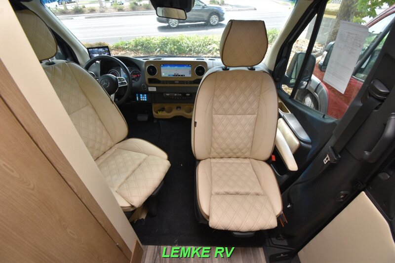 2023 Midwest Automotive Passage 170 EXT MD2   - Photo 15 - Rocklin, CA 95677