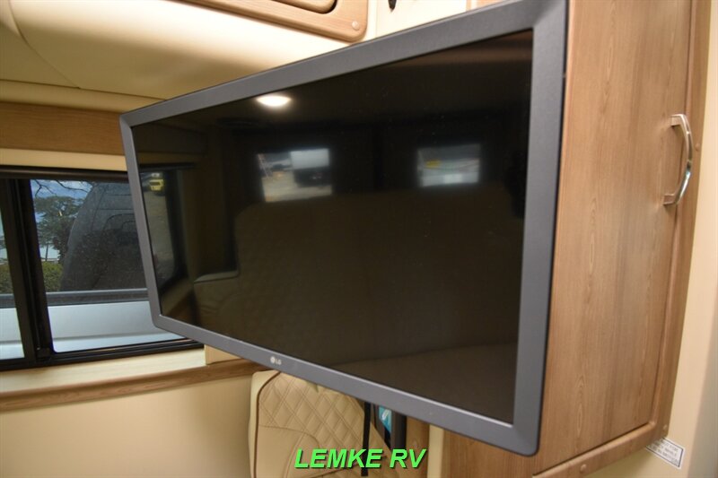 2023 Midwest Automotive Passage 170 EXT MD2   - Photo 23 - Rocklin, CA 95677