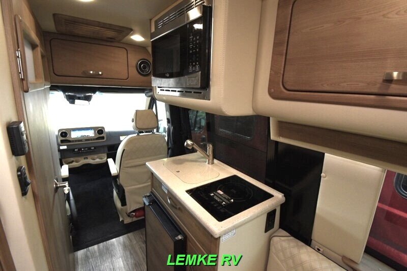 2023 Midwest Automotive Design Passage 170 EXT MD2   - Photo 22 - Rocklin, CA 95677