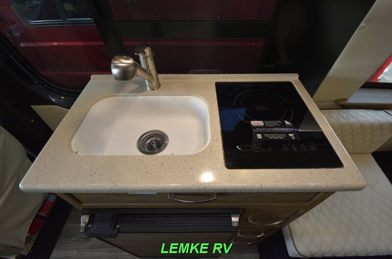 2023 Midwest Automotive Passage 170 EXT MD2   - Photo 19 - Rocklin, CA 95677