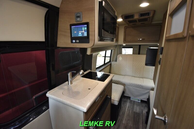 2023 Midwest Automotive Design Passage 170 EXT MD2   - Photo 18 - Rocklin, CA 95677
