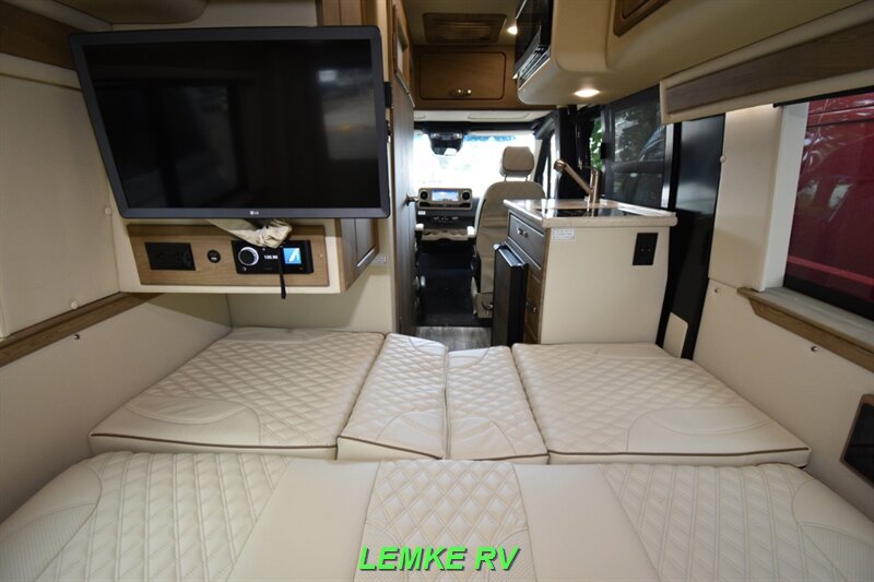 2023 Midwest Automotive Passage 170 EXT MD2   - Photo 17 - Rocklin, CA 95677