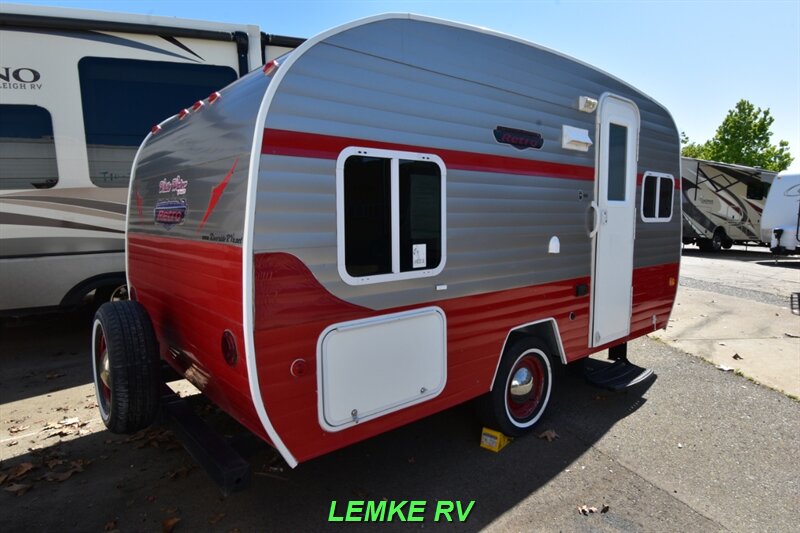 2016 Whitewater Retro 166   - Photo 9 - Rocklin, CA 95677