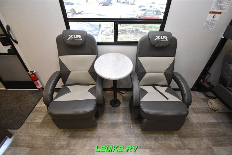 2021 Forest River XLR Hyperlite 2815   - Photo 16 - Rocklin, CA 95677