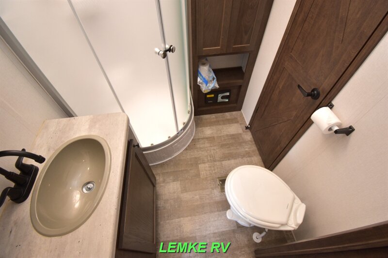 2021 Forest River XLR Hyperlite 2815   - Photo 19 - Rocklin, CA 95677