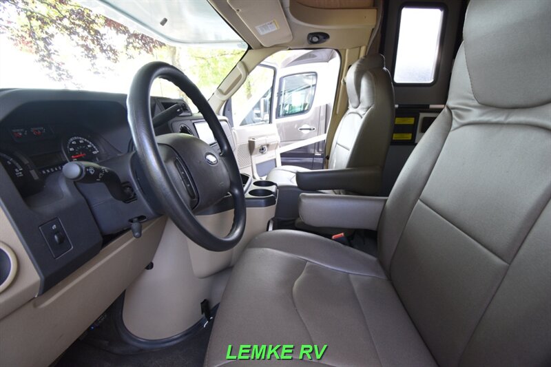 2020 Entegra Odyssey 24B   - Photo 10 - Rocklin, CA 95677