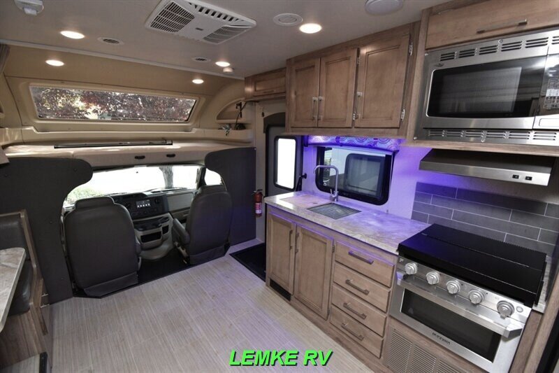 2020 Entegra Odyssey 24B   - Photo 23 - Rocklin, CA 95677