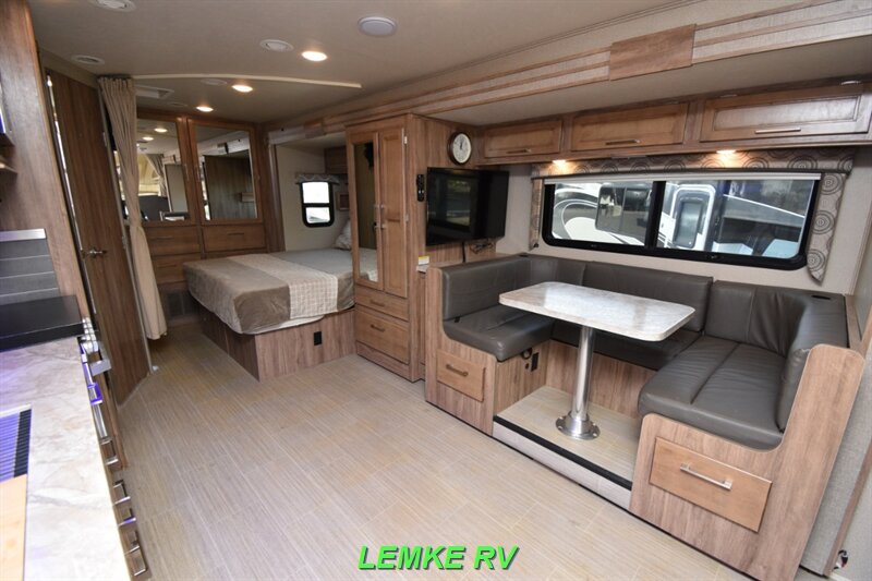 2020 Entegra Odyssey 24B   - Photo 11 - Rocklin, CA 95677