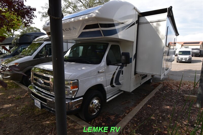 2020 Entegra Odyssey 24B   - Photo 6 - Rocklin, CA 95677