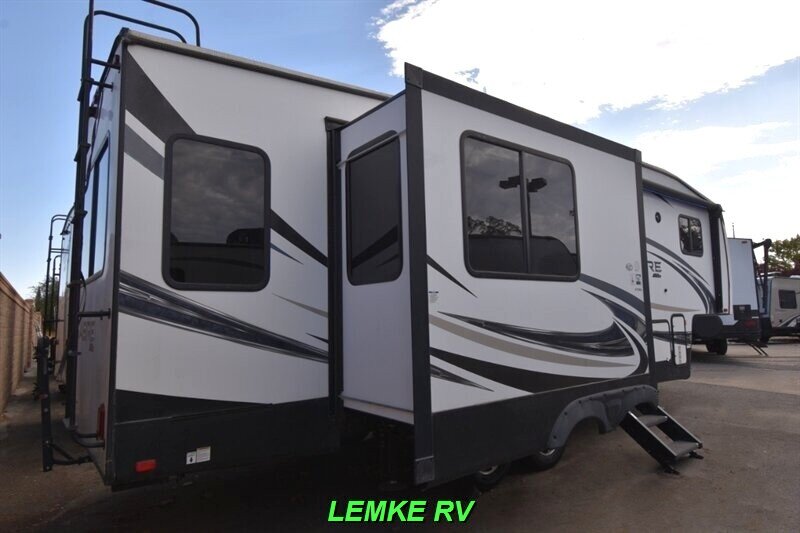 2020 Forest River Sabre 270RL   - Photo 8 - Rocklin, CA 95677
