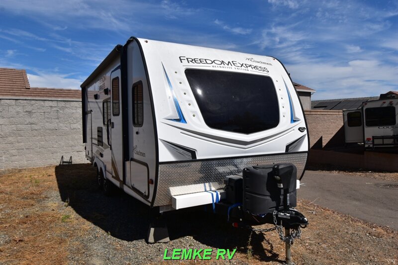 2021 Coachmen Freedom Express Ultra-Lite 195RBS   - Photo 1 - Rocklin, CA 95677
