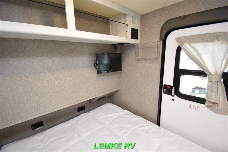 2018 Forest River Flagstaff E-Pro E12RK   - Photo 13 - Rocklin, CA 95677