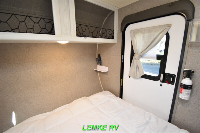 2018 Forest River Flagstaff E-Pro E12RK   - Photo 15 - Rocklin, CA 95677