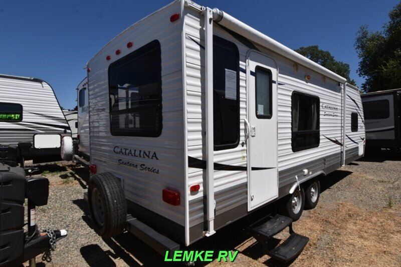 2013 Coachmen Catalina Santara 262RLS   - Photo 8 - Rocklin, CA 95677