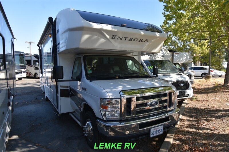 2019 Entegra Odyssey 29V   - Photo 1 - Rocklin, CA 95677
