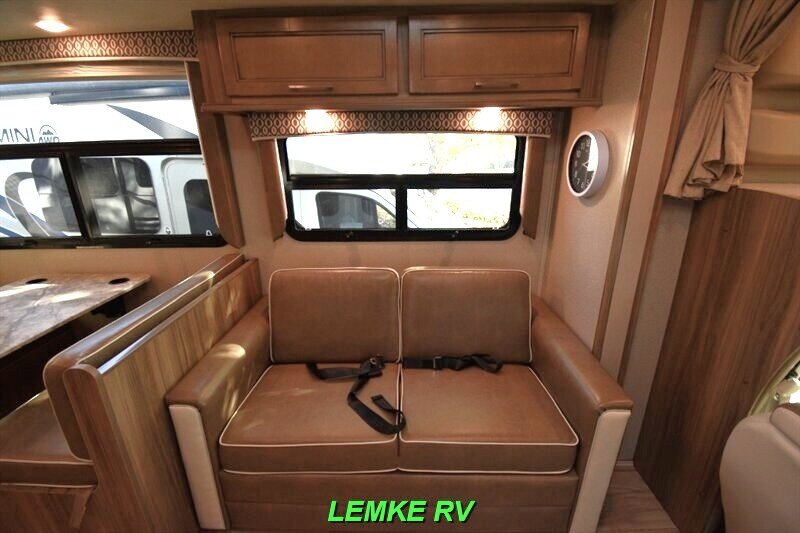 2019 Entegra Coach Odyssey 29V   - Photo 24 - Rocklin, CA 95677