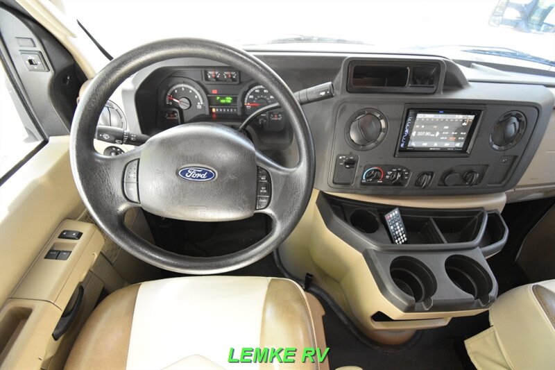 2019 Entegra Odyssey 29V   - Photo 27 - Rocklin, CA 95677