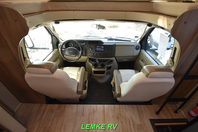 2019 Entegra Odyssey 29V   - Photo 26 - Rocklin, CA 95677