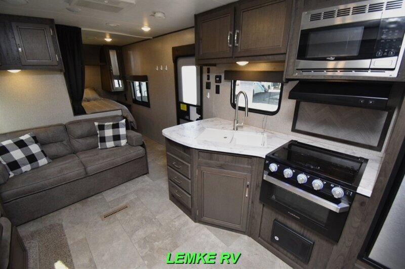 2020 Jayco Jay Flight SLX 248RBSW   - Photo 12 - Rocklin, CA 95677