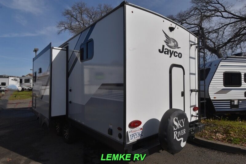 2024 Jayco Jay Feather 22BH   - Photo 6 - Rocklin, CA 95677