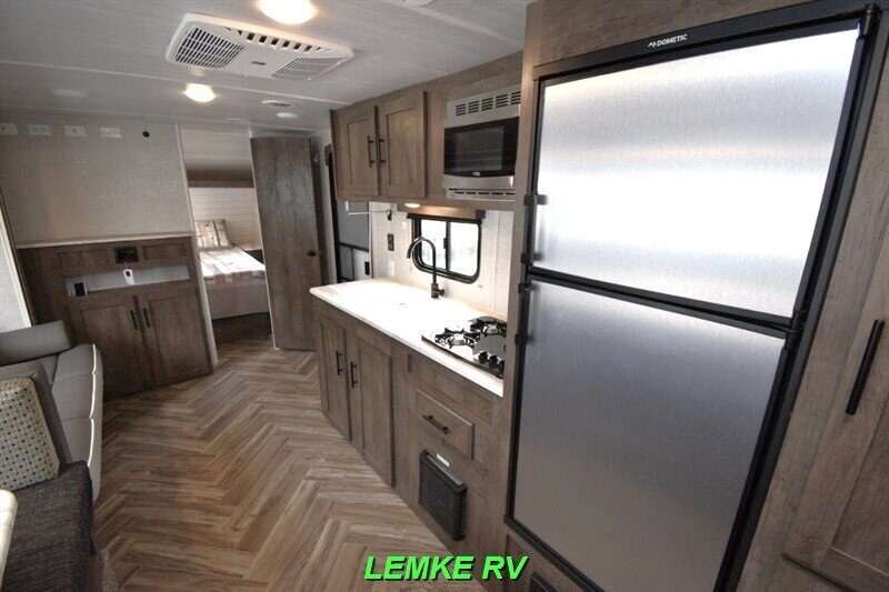 2021 Forest River Wildwood 267SS   - Photo 16 - Rocklin, CA 95677