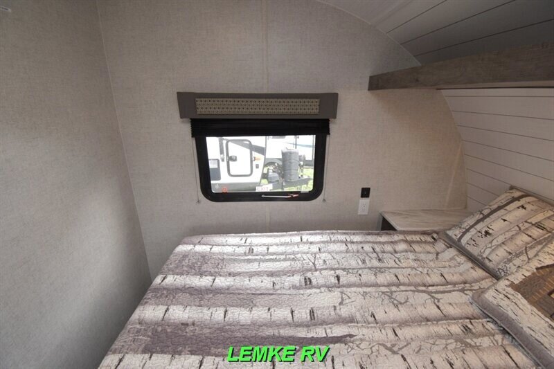 2021 Forest River Wildwood 267SS   - Photo 18 - Rocklin, CA 95677