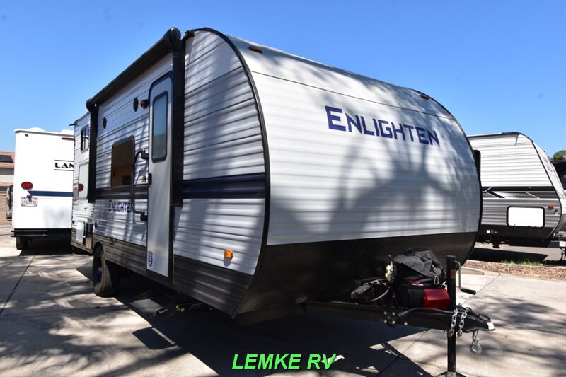 2022 Gulf Stream Enlighten 19BH   - Photo 1 - Rocklin, CA 95677