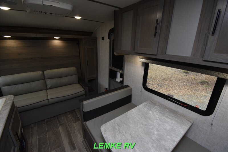 2022 Gulf Stream Enlighten 19BH   - Photo 14 - Rocklin, CA 95677