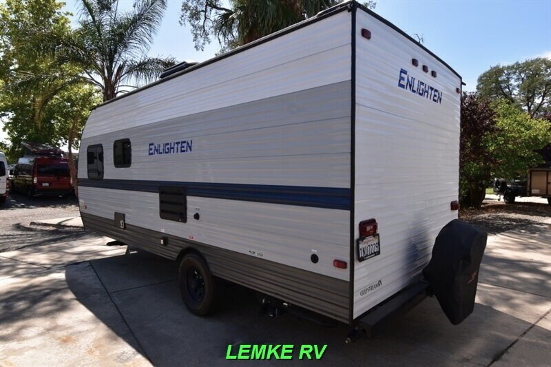 2022 Gulf Stream Enlighten 19BH   - Photo 7 - Rocklin, CA 95677