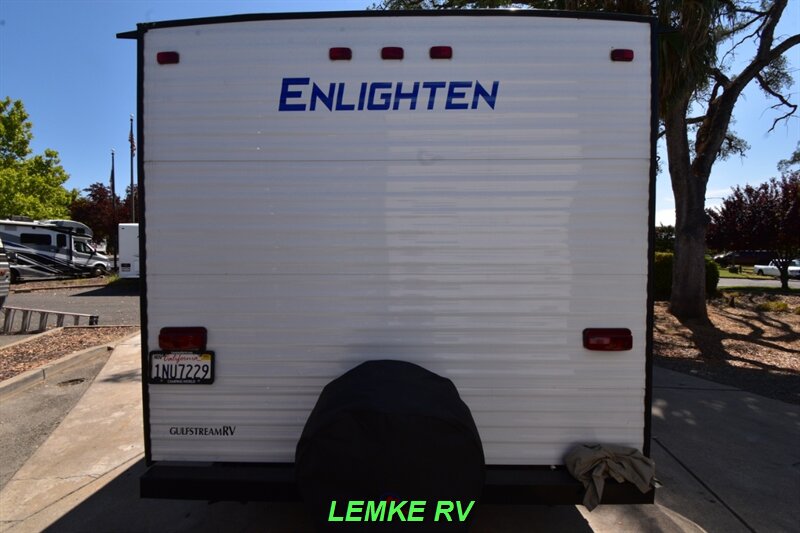 2022 Gulf Stream Enlighten 19BH   - Photo 8 - Rocklin, CA 95677