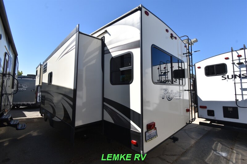 2019 Grand Design Reflection 303RLS   - Photo 7 - Rocklin, CA 95677
