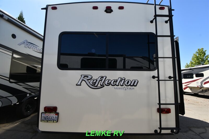 2019 Grand Design Reflection 303RLS   - Photo 8 - Rocklin, CA 95677