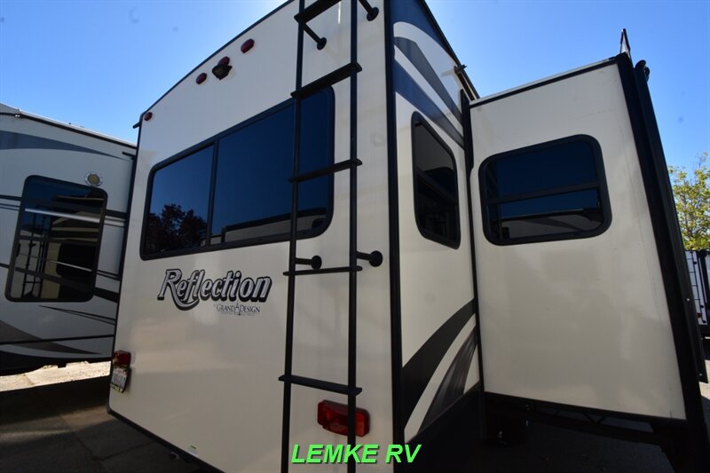 2019 Grand Design Reflection 303RLS   - Photo 9 - Rocklin, CA 95677