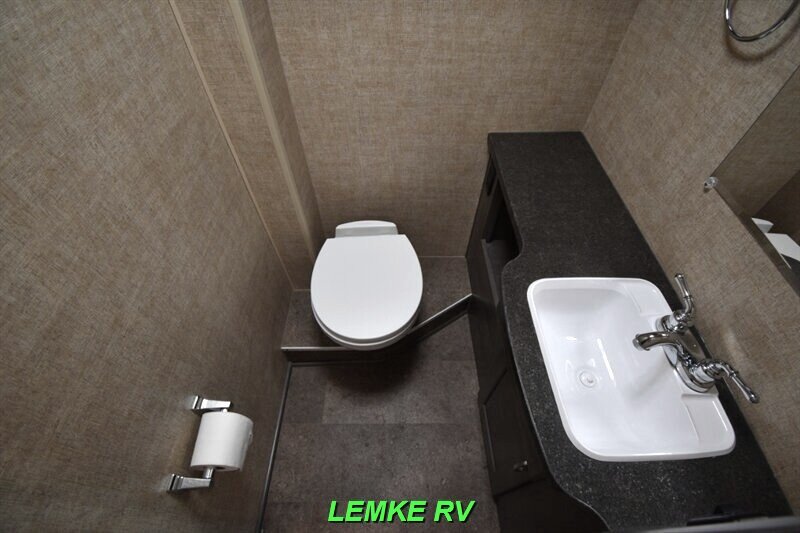 2017 Winnebago Minnie Winnie 26A   - Photo 20 - Rocklin, CA 95677