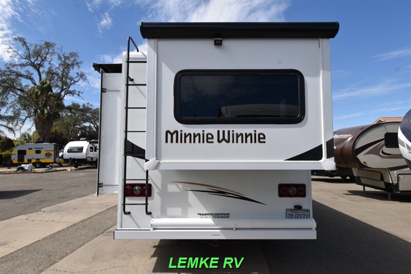 2017 Winnebago Minnie Winnie 26A   - Photo 8 - Rocklin, CA 95677