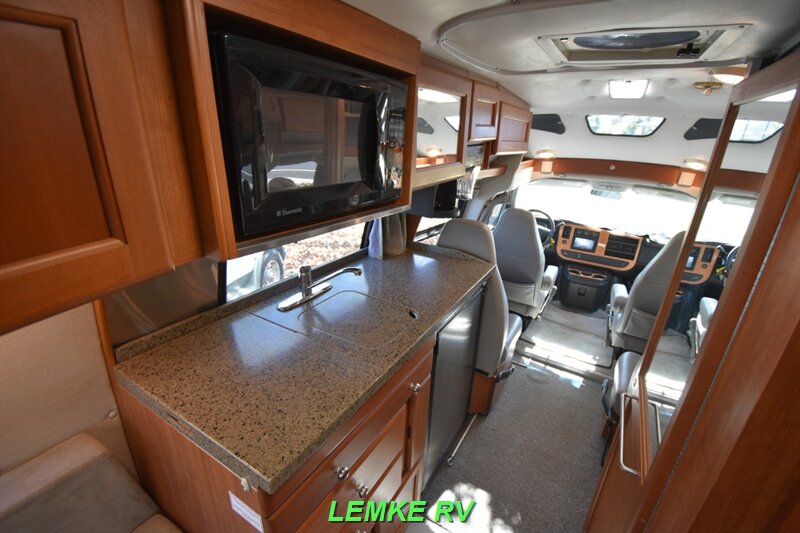 2009 Roadtrek Versatile 210   - Photo 14 - Rocklin, CA 95677