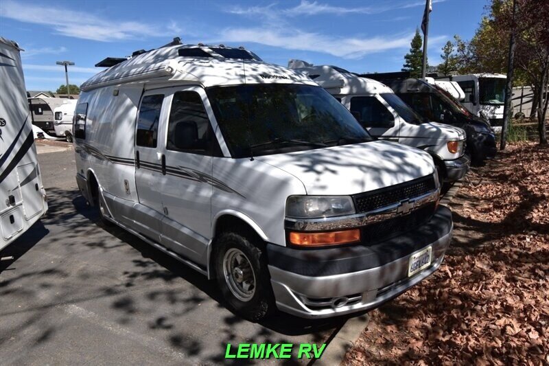 2009 Roadtrek 210 Versatile   - Photo 1 - Rocklin, CA 95677