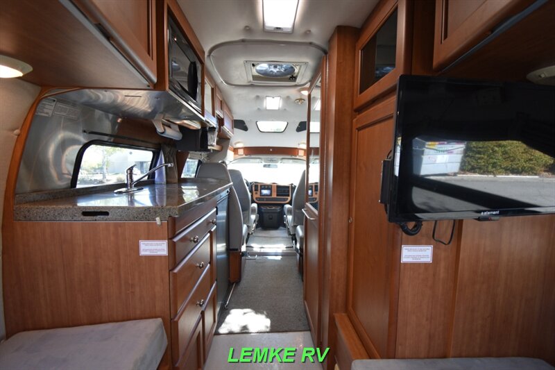 2009 Roadtrek Versatile 210   - Photo 21 - Rocklin, CA 95677