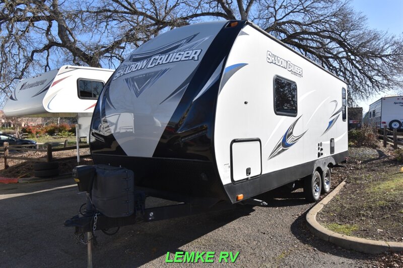 2018 Cruiser RV Shadow Cruiser 200RDS   - Photo 6 - Rocklin, CA 95677