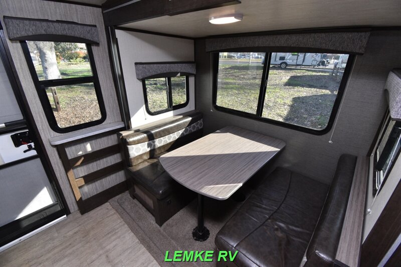 2018 Cruiser RV Shadow Cruiser 200RDS   - Photo 12 - Rocklin, CA 95677