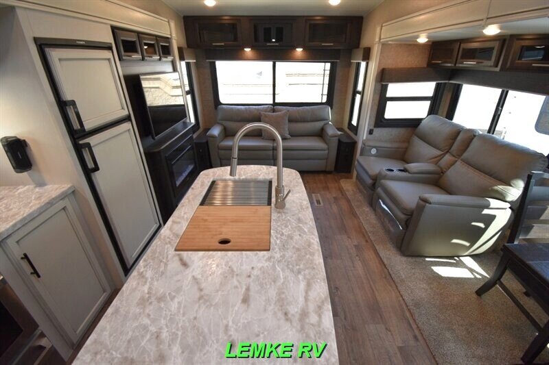 2021 Jayco Eagle HT 28.5RSTS   - Photo 2 - Rocklin, CA 95677