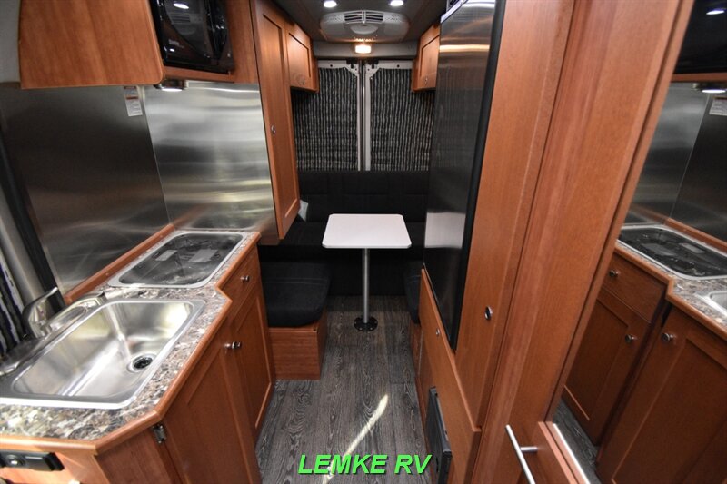 2018 Roadtrek Simplicity SRT   - Photo 2 - Rocklin, CA 95677