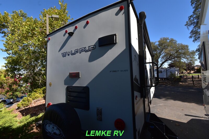 2021 Forest River Cherokee Wolf Pup 16HEBL   - Photo 8 - Rocklin, CA 95677