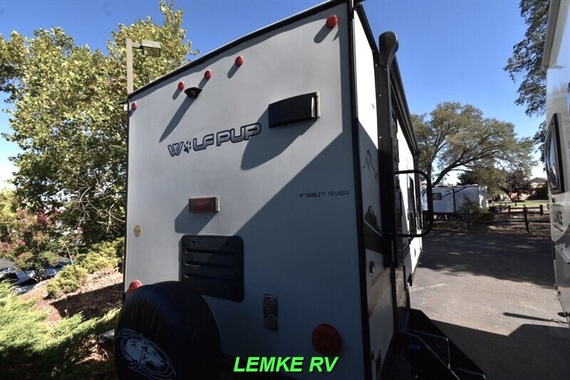 2021 Forest River Cherokee Wolf Pup 16HEBL   - Photo 8 - Rocklin, CA 95677