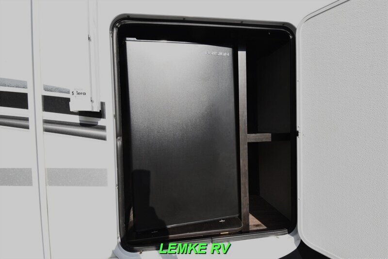 2021 Jayco Eagle HT 29.5BHDS   - Photo 10 - Rocklin, CA 95677