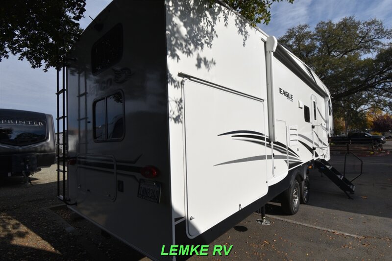 2021 Jayco Eagle HT 29.5BHDS   - Photo 8 - Rocklin, CA 95677