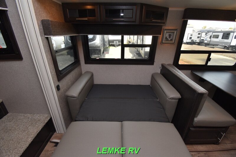 2021 Jayco Eagle HT 29.5BHDS   - Photo 23 - Rocklin, CA 95677